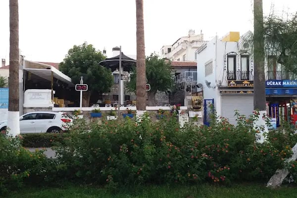 Uğrak Market Marina - Resim 9