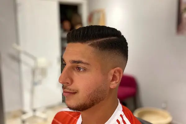 ROMEO'S BARBER SHOP - Resim 17