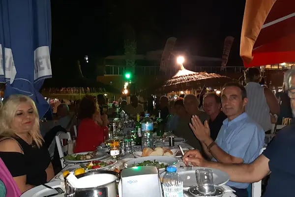 Vinifera Wine House &amp; Cafe - Resim 11