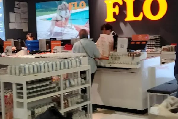 FLO Viaport AVM Mağazası - Resim 20