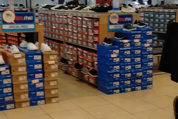 FLO Viaport AVM Mağazası - Resim 15