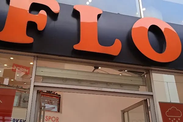 FLO Viaport AVM Mağazası - Resim 19