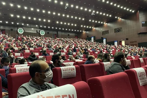 Çukurova Üniversitesi Kongre Merkezi - Resim 1