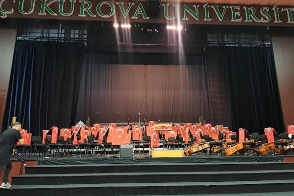 Çukurova Üniversitesi Kongre Merkezi - Resim 6