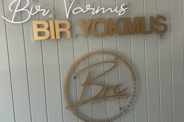 Burcu Kafadar Beauty - Resim 5