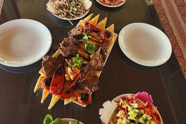 Çamalti restoran - Resim 3
