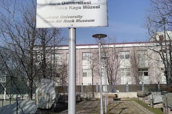 Ankara Üniversitesi Açık Hava Kaya Müzesi - Resim 4