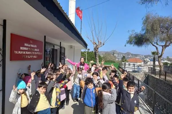 Yalıkavak Muhtarlığı Halk Kütüphanesi - Resim 6