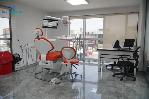 Özel Dental Center Ağız ve Diş Sağlığı Polikliniği - Resim 18