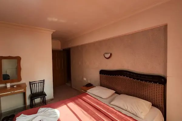 Avalon Hotel & Suites - Resim 17