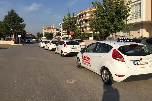Ercem Sürücü Kursu - Resim 4