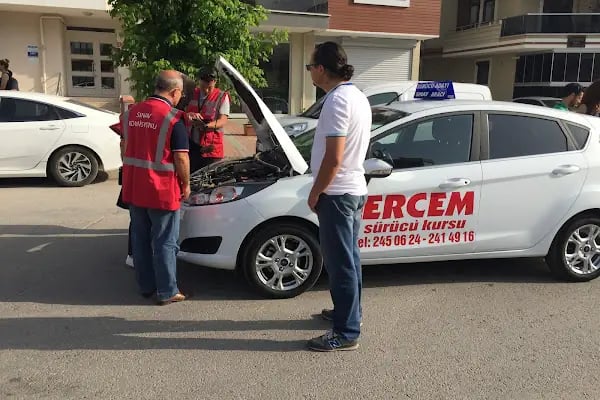 Ercem Sürücü Kursu - Resim 16