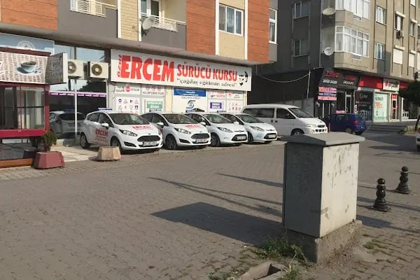 Ercem Sürücü Kursu - Resim 12