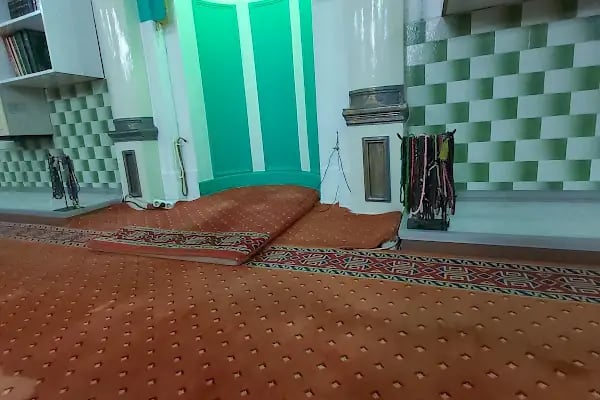 Buca Yerli Camii - Resim 11