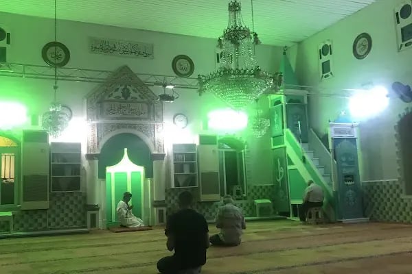 Buca Yerli Camii - Resim 17