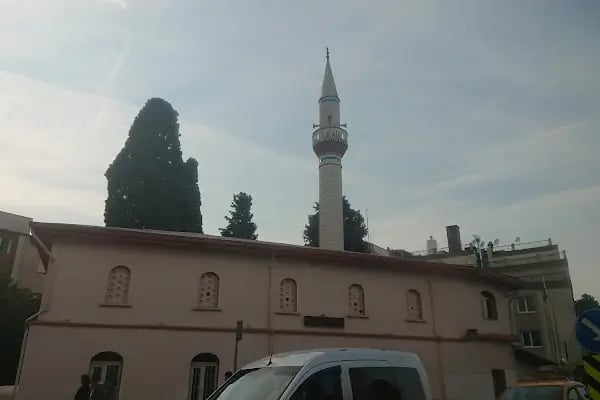 Buca Yerli Camii - Resim 16