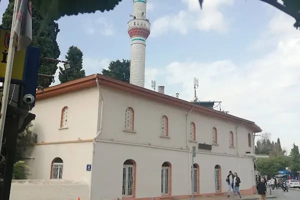 Buca Yerli Camii - Resim 18