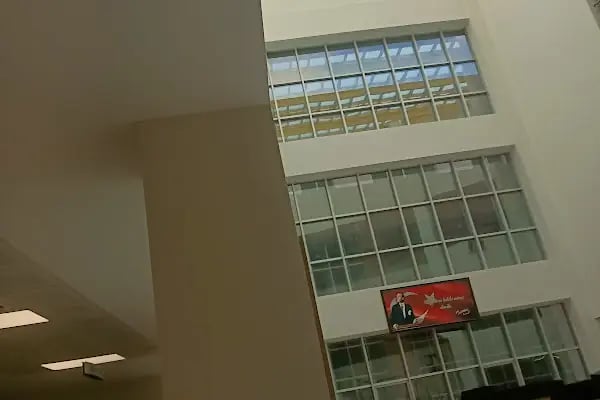 Balıkesir Üniversitesi Mehmet Akif ERSOY Kütüphanesi - Resim 12