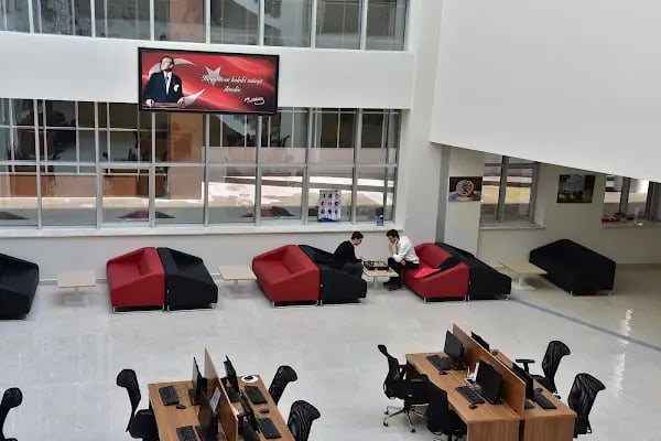 Balıkesir Üniversitesi Mehmet Akif ERSOY Kütüphanesi - Resim 8