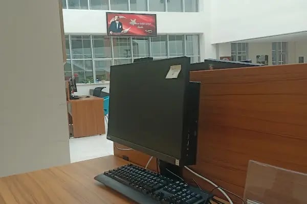Balıkesir Üniversitesi Mehmet Akif ERSOY Kütüphanesi - Resim 16
