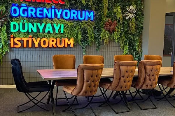 American LIFE Eryaman | Yabancı Dil Eğitim Kursu - Resim 4
