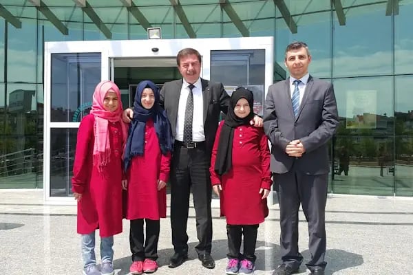 Yakup Mihriye Akdeniz Anadolu İmam Hatip Lisesi - Resim 10