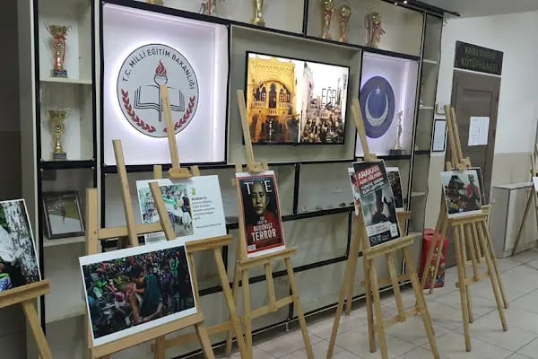 Yakup Mihriye Akdeniz Anadolu İmam Hatip Lisesi - Resim 16