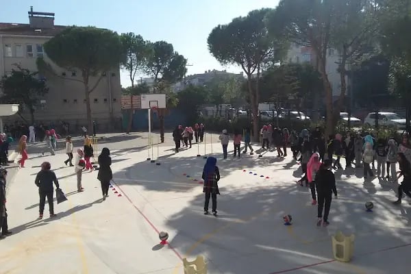 Yakup Mihriye Akdeniz Anadolu İmam Hatip Lisesi - Resim 8