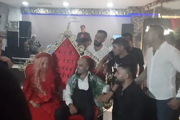 İstiklal Düğün Salonu - Resim 20
