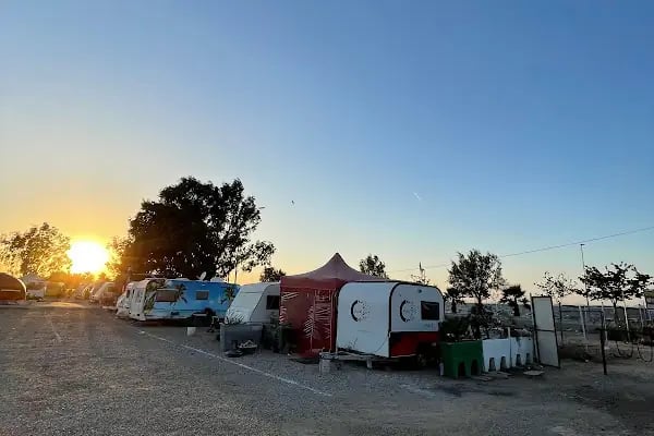 Seaside Karavan Park - Resim 4