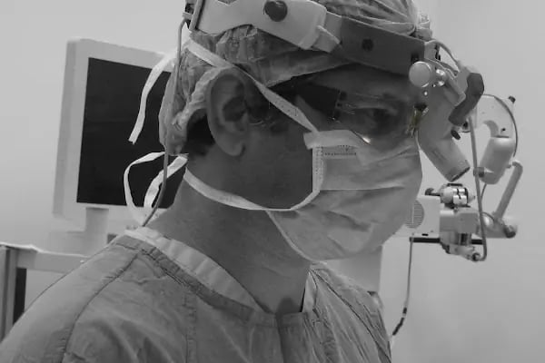 Op. Dr. H. Seçkin Okşar Estetik,Plastik ve Rekonstrüktif Cerrahi Kliniği - Resim 14
