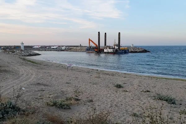 Karaburun Liman - Resim 20