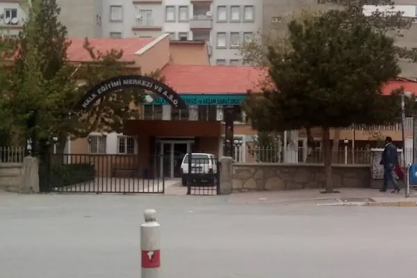 İpekyolu Halk Eğitim Merkezi - Resim 2