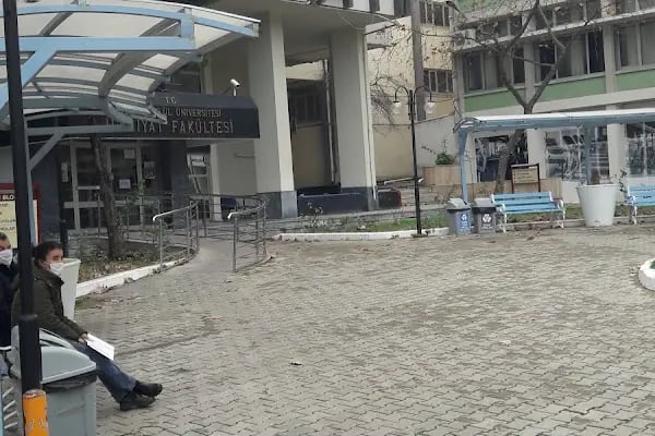 Dokuz Eylül Üniversitesi İlahiyat Fakültesi - Resim 15