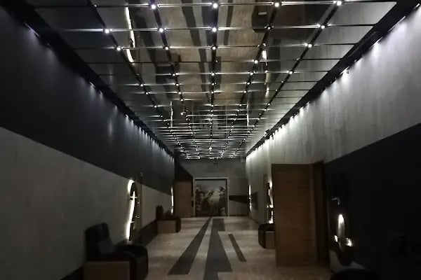 Cinema Pink - Resim 2