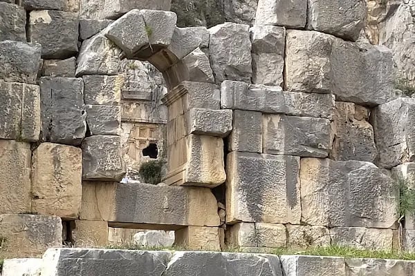 Limyra IV Nekropolü - Resim 15