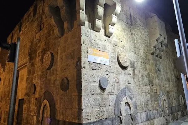 Alaburç Camii - Resim 4
