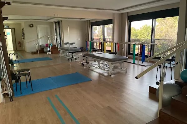 Fizyo Klinik Fizyoterapi &amp; Pilates &amp; Kayroprakti - Resim 2