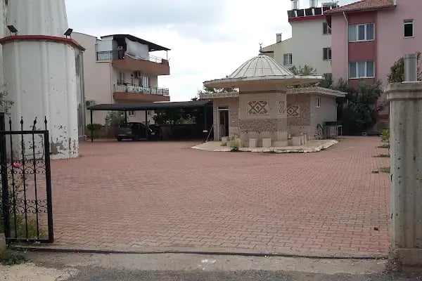 Yığma Yusuf Demir Cami - Resim 4