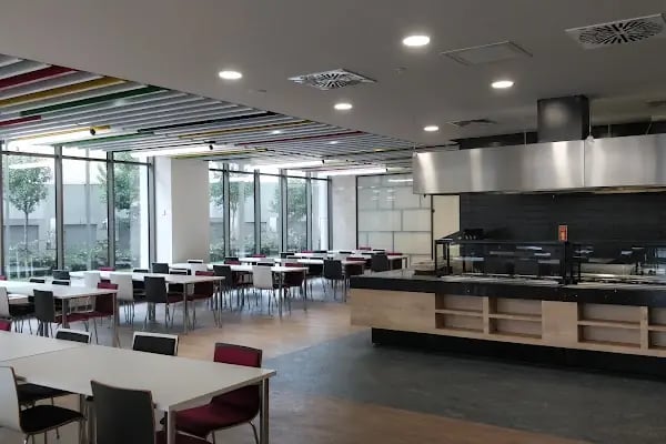 T.C İSTANBUL KÜLTÜR ÜNİVERSİTESİ BASIN EKSPRESS KAMPÜSÜ - Resim 9