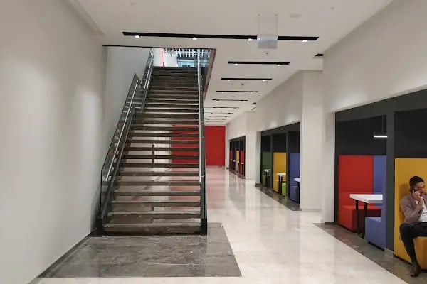 T.C İSTANBUL KÜLTÜR ÜNİVERSİTESİ BASIN EKSPRESS KAMPÜSÜ - Resim 19