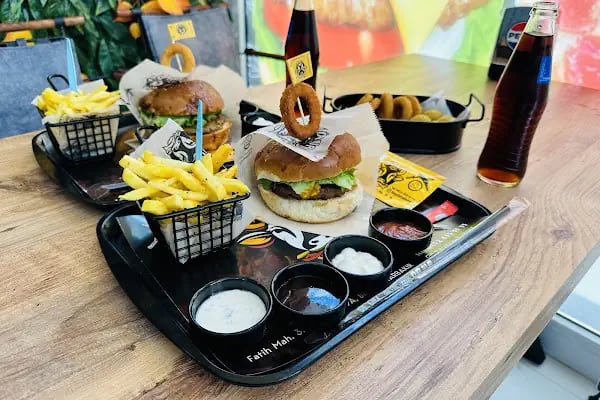 Bay Dana Burger - Resim 2