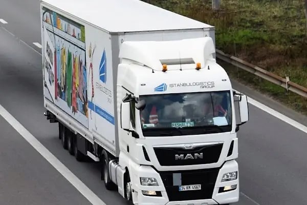 ISTANBUL LOGISTICS GROUP HEAD OFFICE - Resim 1
