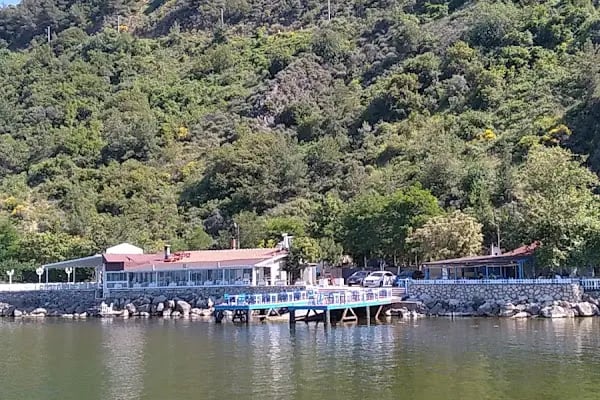 Zeytinbağı Halk Plajı - Resim 4