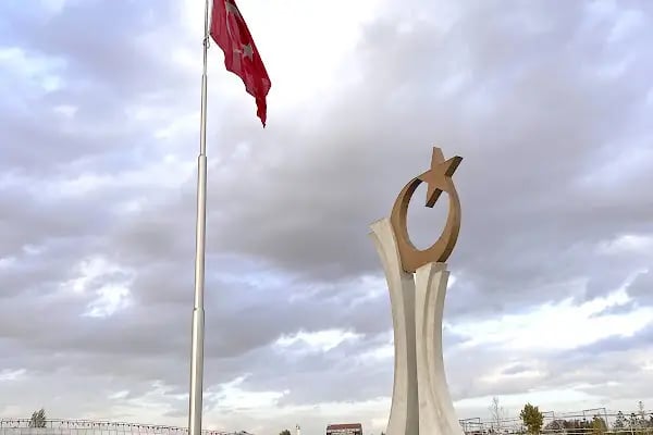 Millet Bahçesi Yaya Girişi - Resim 2