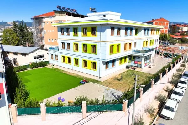 Demirci Lale Bahçesi Anaokulu - Resim 2