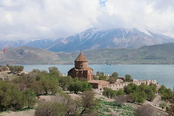 Akdamar Adası Kilisesi - Resim 4