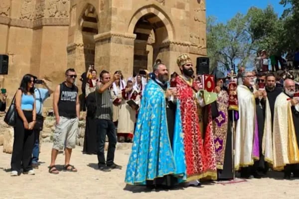 Akdamar Adası Kilisesi - Resim 2