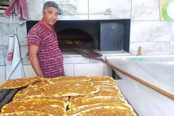 Yunus Ustanın yeri kebab ve lahmacun salonu - Resim 8