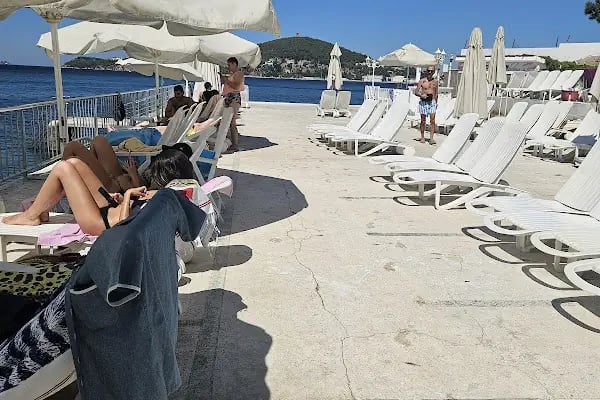 Değirmen Plajı-Adaçatı Restaurant - Resim 9
